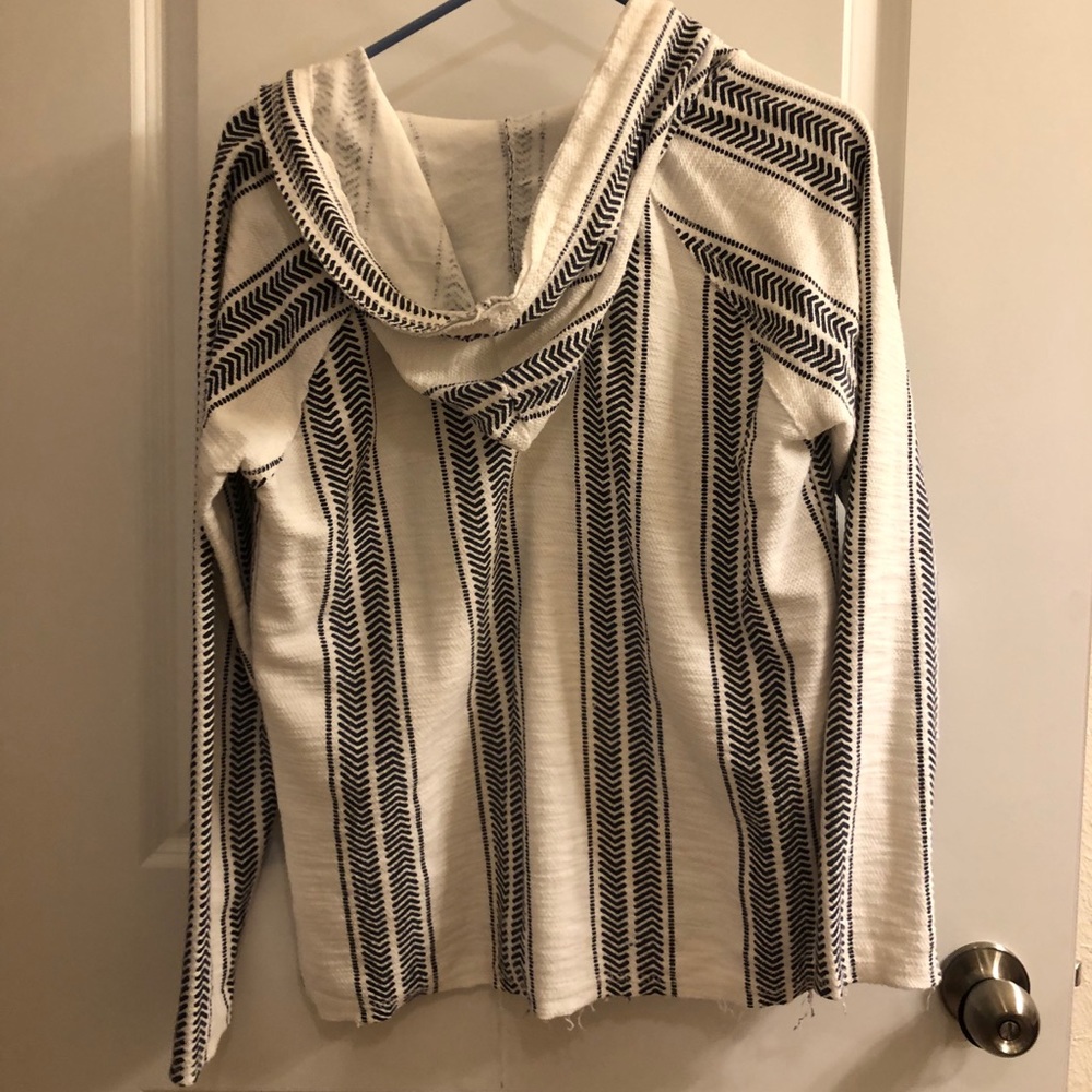 Sweatshirt - Picture 2 of 2